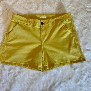 Maurices yellow cotton shorts. Size 11/12